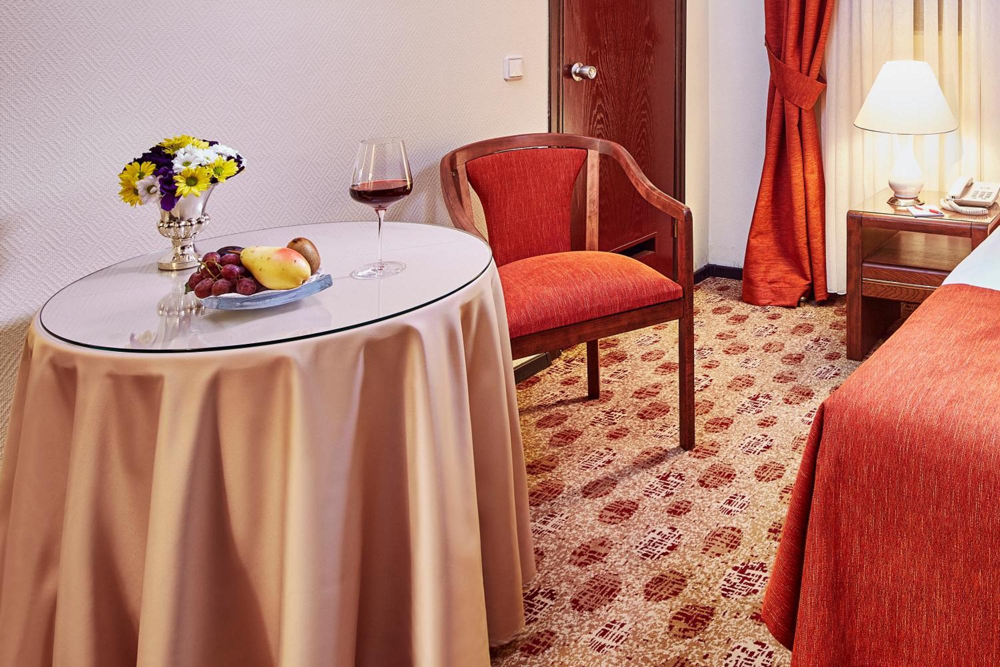 Guenes Hotel Merter Стамбул Екстер'єр фото